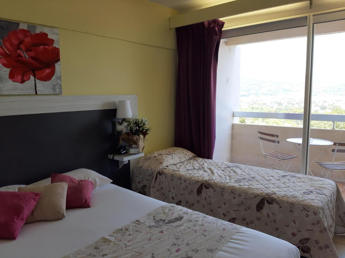 Logis Hotel Le Col De L'Ange دْراجينْيا المظهر الخارجي الصورة