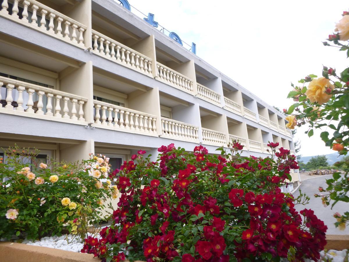 Logis Hotel Le Col De L'Ange دْراجينْيا المظهر الخارجي الصورة